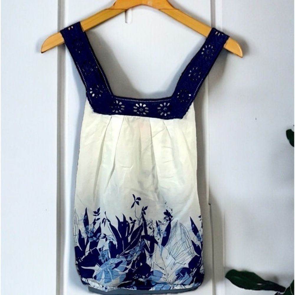 Mossimo Supply Co Floral Eyelet Lace Trimmed Floaty Cotton Tank, White Blue Sm